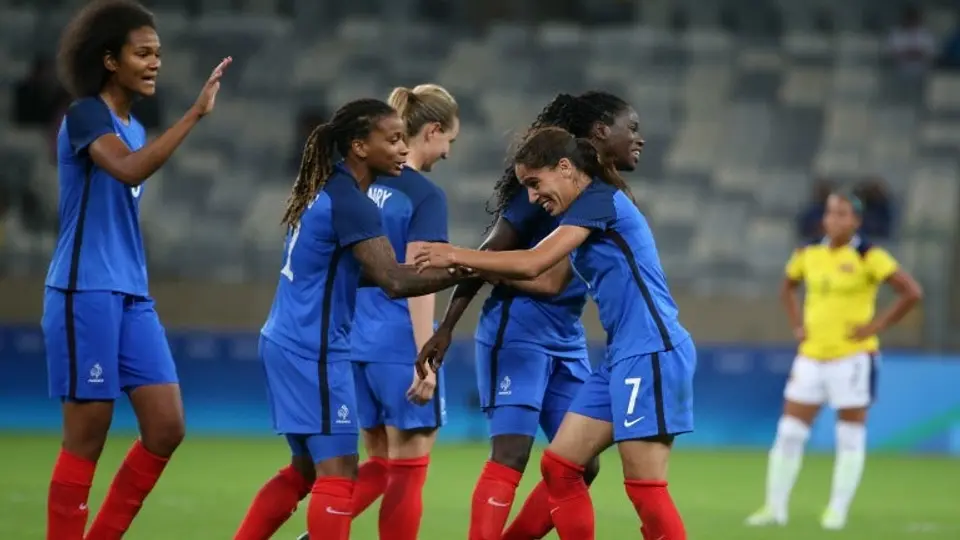 Francia arrolla a Colombia y 'mete miedo' en JO