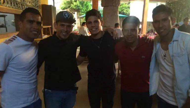Ganador de Master Chef cocina para el Atlas