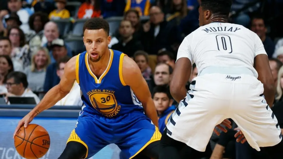 Warriors iguala mejor comienzo de campaña en NBA