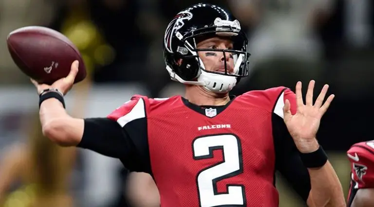 Matt Ryan le da el triunfo a Atlanta sobre Carolina