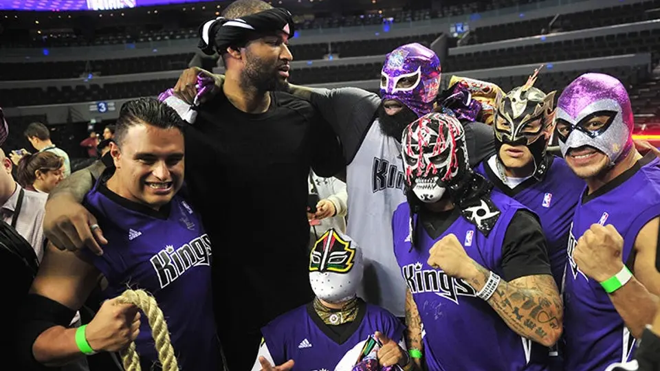 Luchadores, presentes en el entrenamiento de Kings