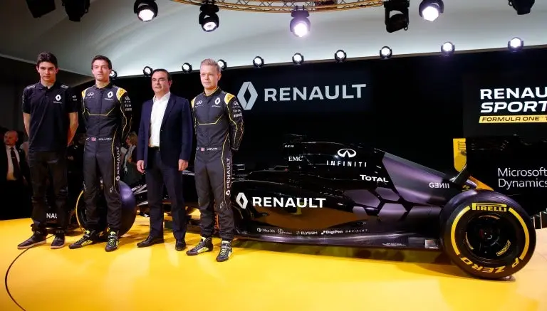 Renault presenta pilotos y monoplaza para temporada 2016