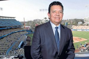 Fernado Valenzuela advierte que Julio Urías debe despuntar en 2017