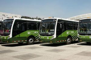 Transportes públicos disminuirán tarifas por 'Hoy no Circula'