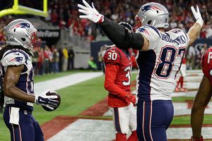 Patriotas derrota a Texanos y se mete a Postemporada