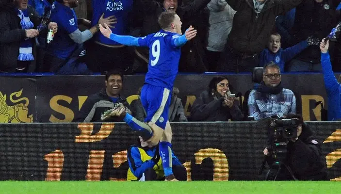 Jamie Vardy renueva con Leicester hasta 2019