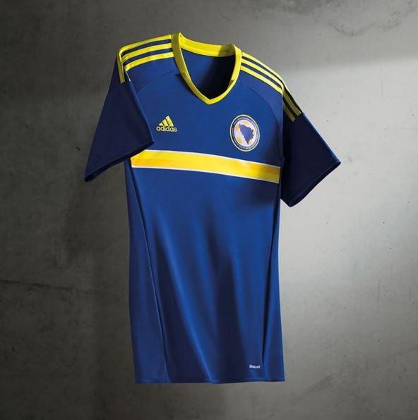TODOSOBRECAMISETAS.COM