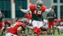 Roberto Aguayo, abucheado en práctica de Tampa Bay