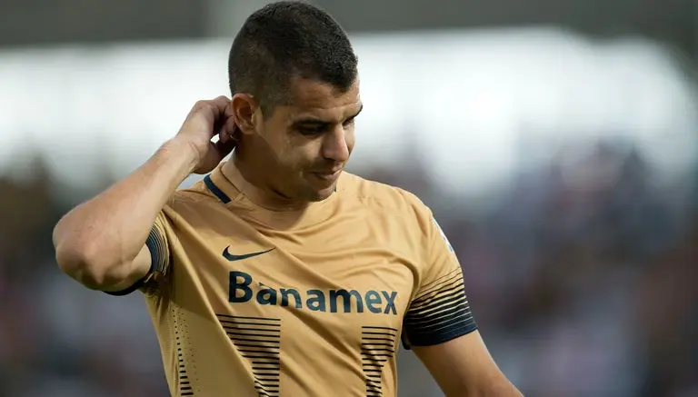 'La palabra referente me queda grande': Alcoba