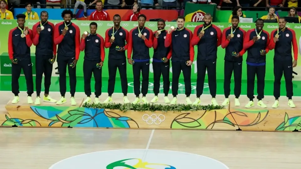 EU, Tricampeón olímpico en basquetbol varonil