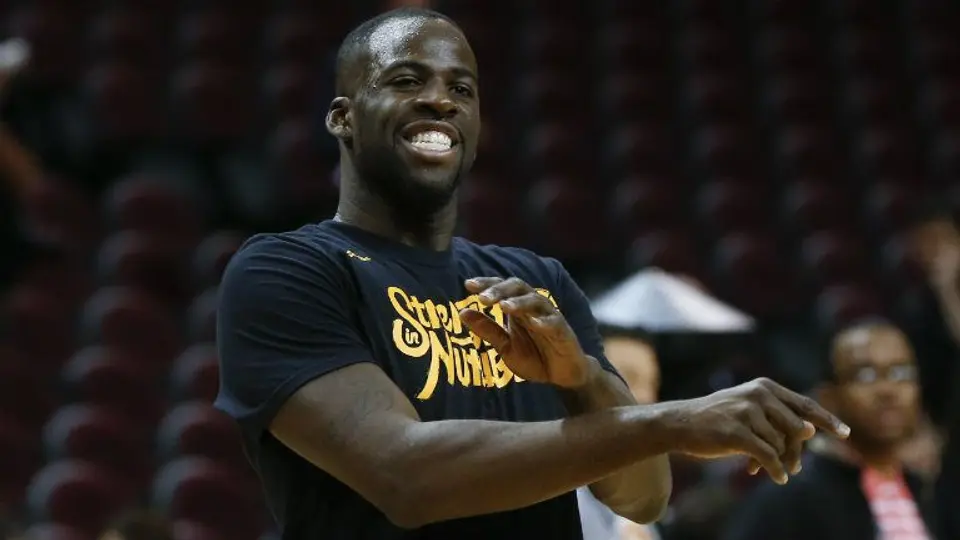 Draymond Green verá a sus Warriors en estadio de beisbol