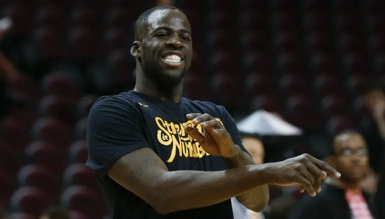 Draymond Green verá a sus Warriors en estadio de beisbol