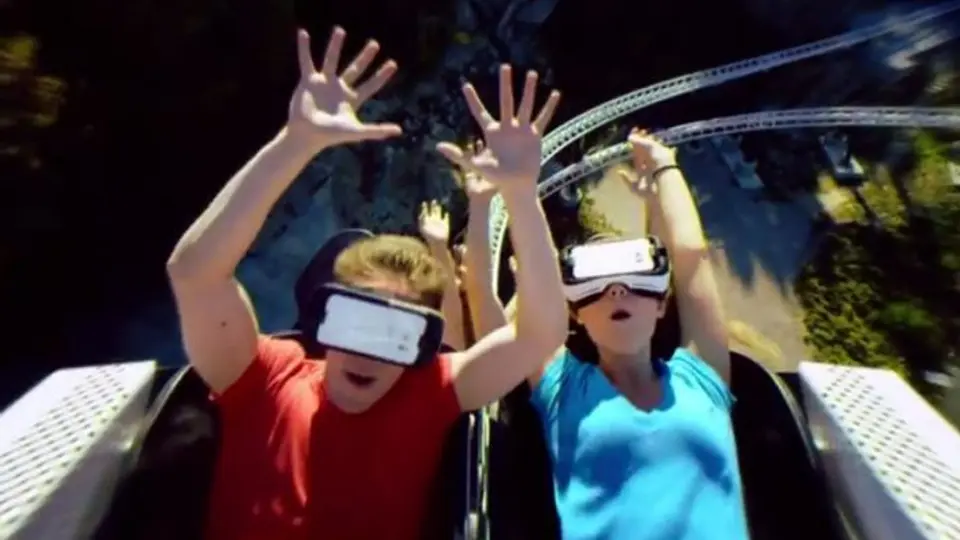 Six Flags crea primera montaña rusa con realidad virtual