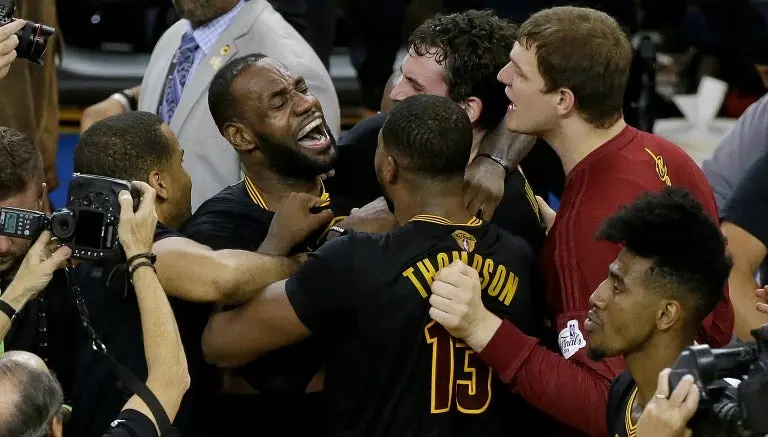 Cavs consiguen su primer título en la NBA frente a Warriors