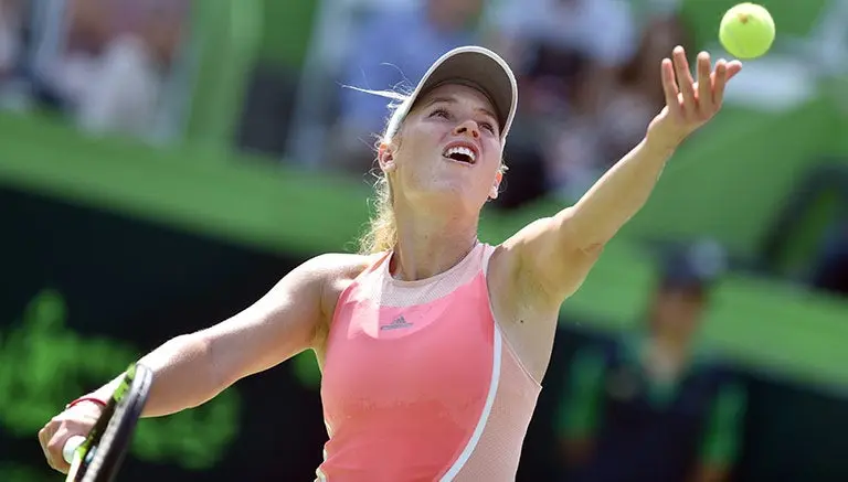 Wozniacki vapulea en primer compromiso de Monterrey