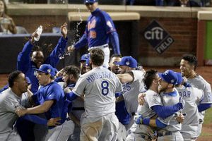 En dramático cierre, Reales conquista su segunda Serie Mundial