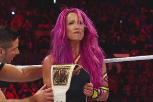 Sasha Banks reconquista título Femenino de Raw