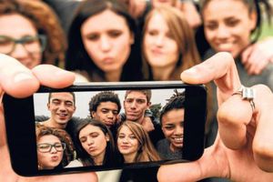 Millenials dejan tiendas e invaden el mercado virtual