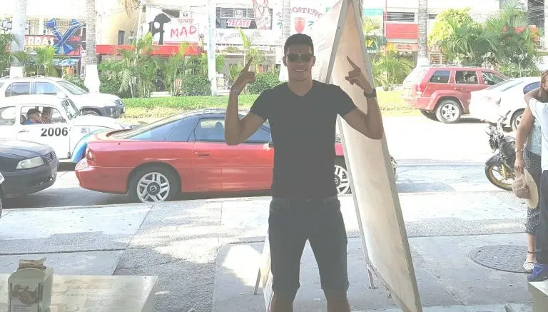 Jiménez presume su visita a restaurante del Piojo
