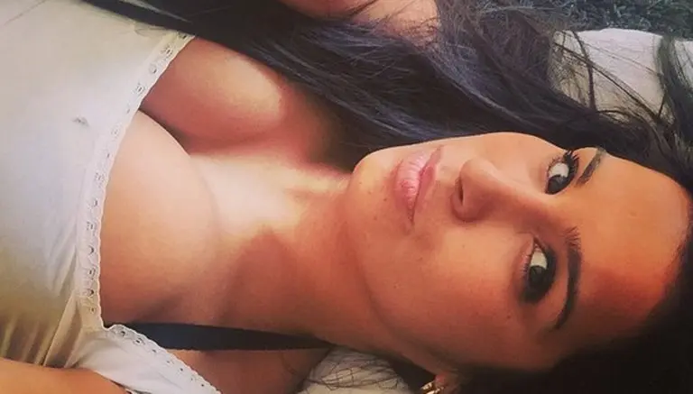 Ambar, la sensual hermana de Arturo Vidal