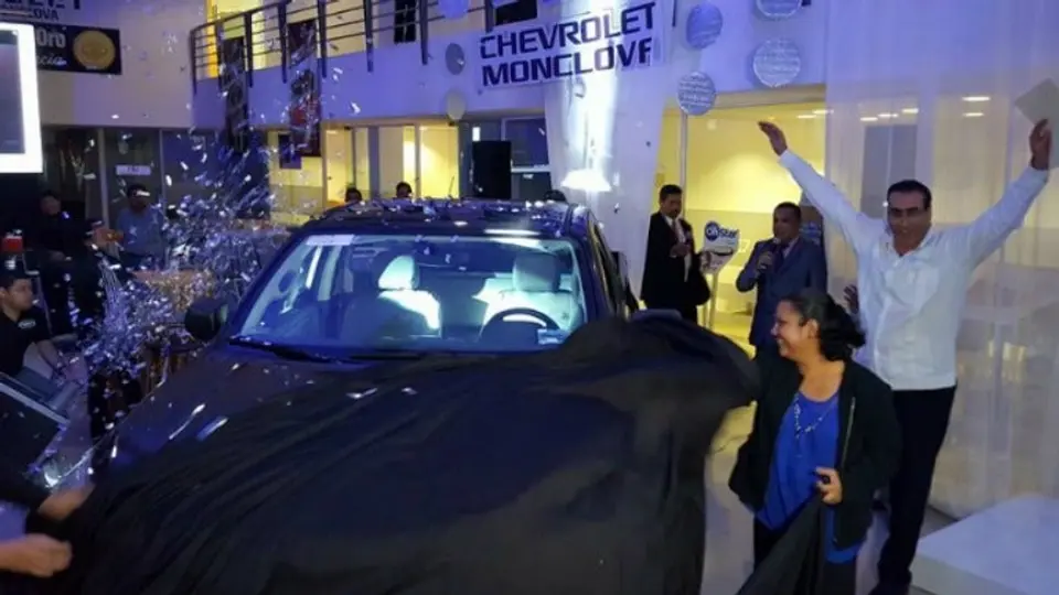 Dibujo de pick-up la hace ganar camioneta del año