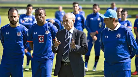Billy Álvarez cedería control de Cruz Azul