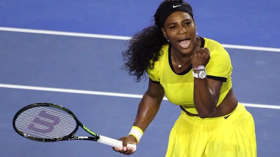 Serena sigue imbatible y se coloca en la Final del AusOpen