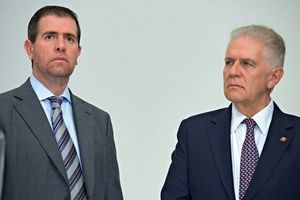 Padilla culpa a Castillo por ausencia de preseas en JO