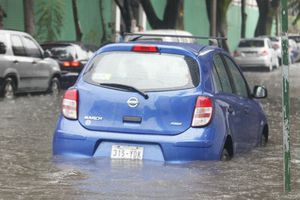 Severas inundaciones afectan la Ciudad de México