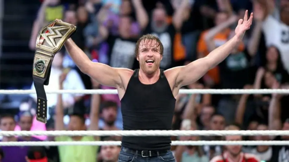 Dean Ambrose defenderá el título en triple amenaza