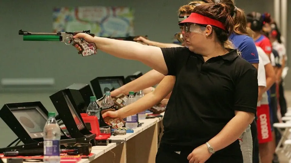 Alejandra Zavala da cátedra y se mete a la Final de Tiro