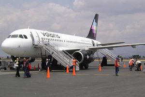 Volaris cancela vuelo por amenaza de bomba