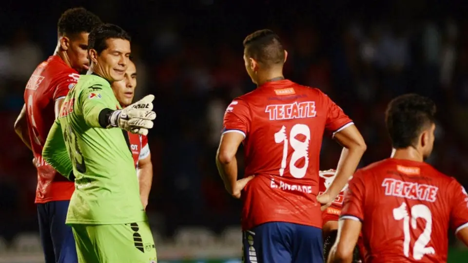 Amenazan con llevarse a Tiburones si no gana el PRI en Veracruz