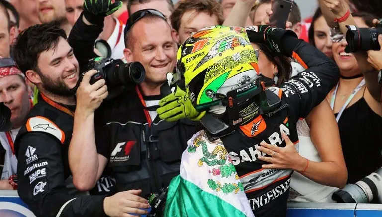 Checo Pérez logra valiente podio en GP de Europa