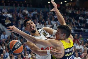Real Madrid pierde el trono de la Euroliga de basquetbol