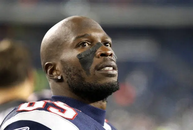 Chad Ochocinco, interesado en jugar futbol americano en México