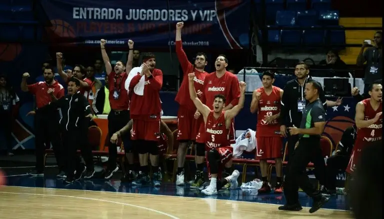 México remonta a Bahamas en Centrobasket