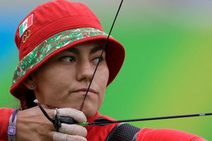 Alejandra Valencia, por una medalla que dé consuelo a México