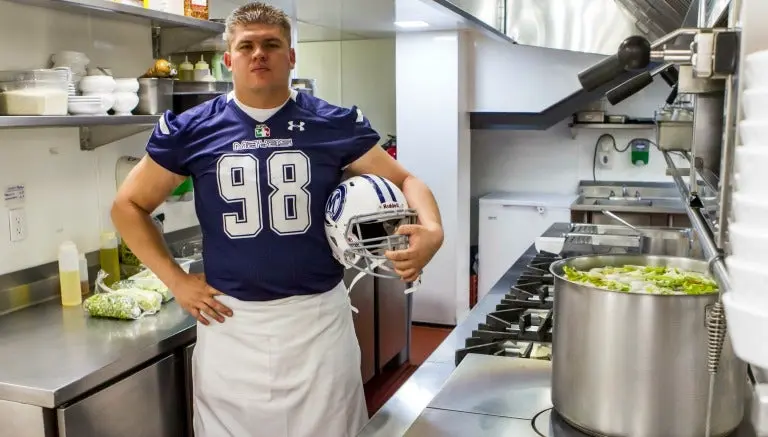Iván Rodríguez, de cocinero a jugador profesional de LFA
