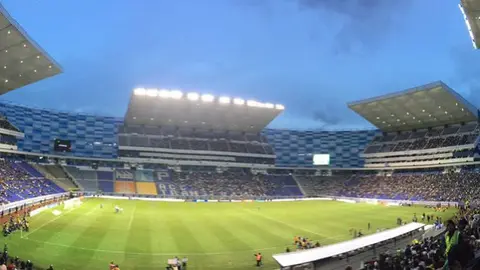 Estadio Cuauhtémoc, con pobre entrada para el Tri vs Argentina