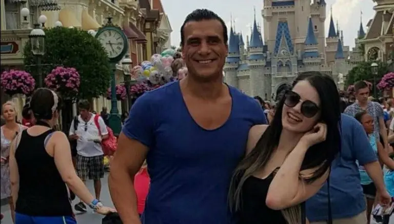 Paige dedica romántica carta a Alberto del Río