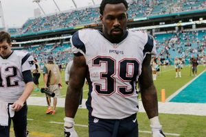 Patriotas cae y deja en duda la cima de la AFC