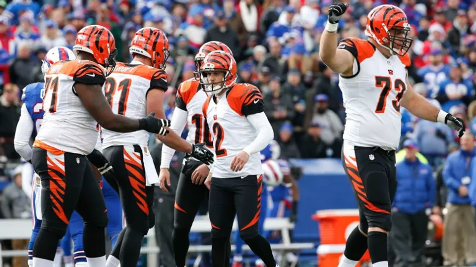 NFL muestra partes íntimas de jugadores en entrevista