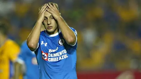 Cruz Azul empata con Tigres y complica pase a Liguilla