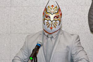 Myzteziz regresa a la Arena México