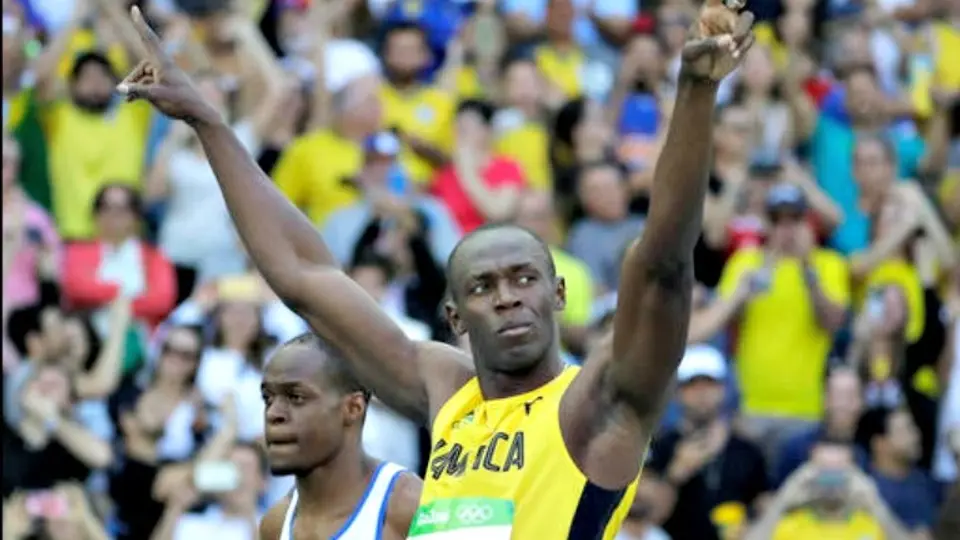Usain Bolt clasifica a Semifinales sin esfuerzo alguno