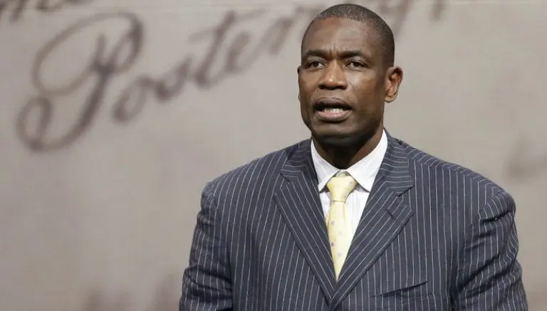 Dikembe Mutombo, a salvo en Bruselas