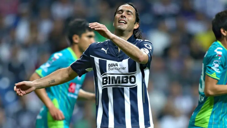 Rayados pierde invicto en casa contra San Luis