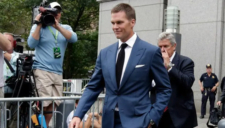 Sindicato de jugadores contrata abogado para defender a Brady