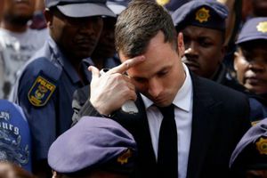 Corte aplaza decisión sobre libertad de Pistorius